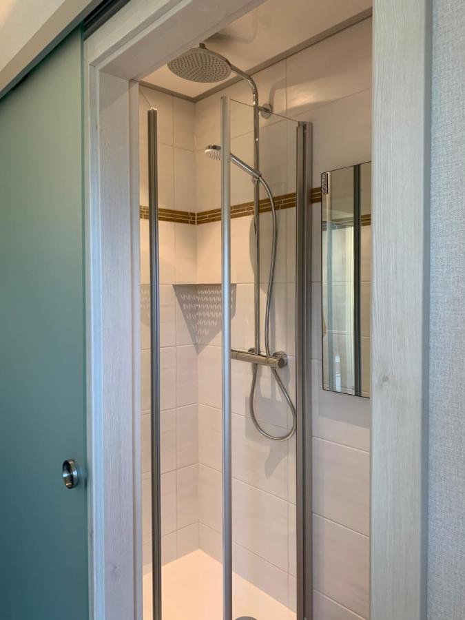 Weingut Stiftshof Hotell Enkirch Exteriör bild